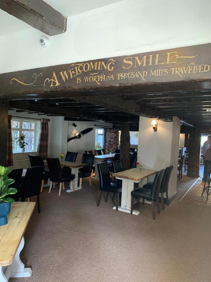 John Barleycorn Hotel Duxford Buitenkant foto